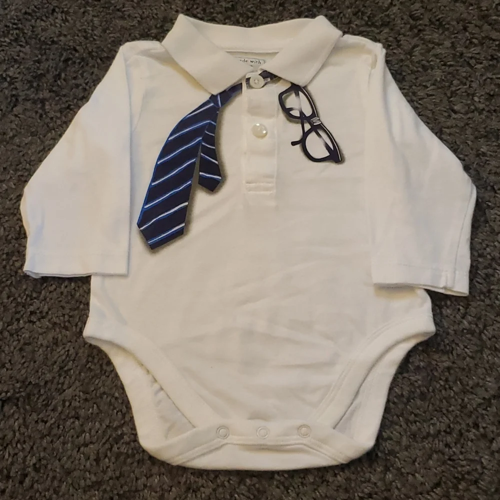 The Children's Place Baby Onesie White Size 3-6 Months
